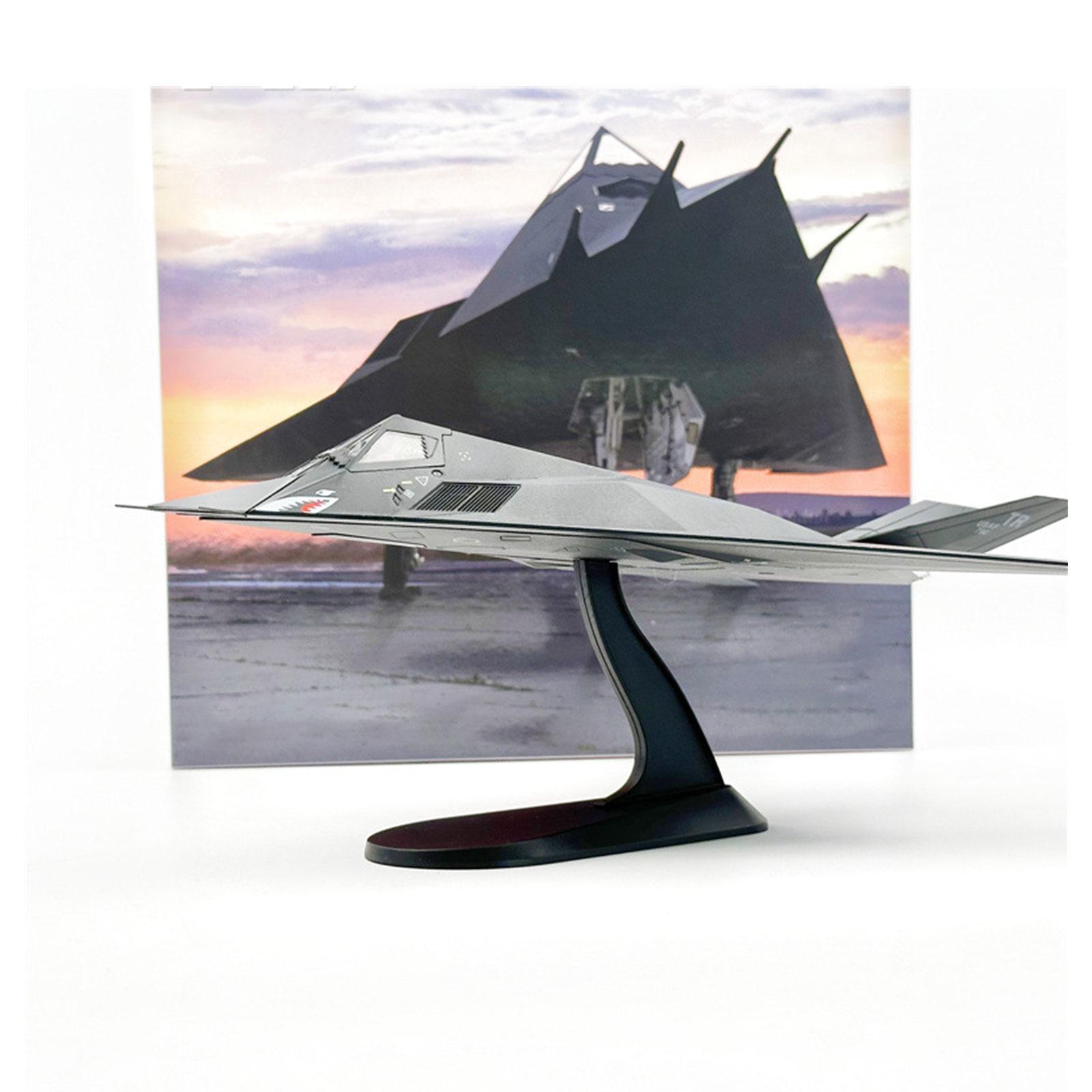 1:72 Nighthawk Fighter Tableto - Home Office Bookshelves avaliação e preço